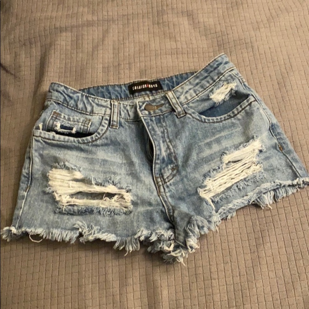 Distressed shorts